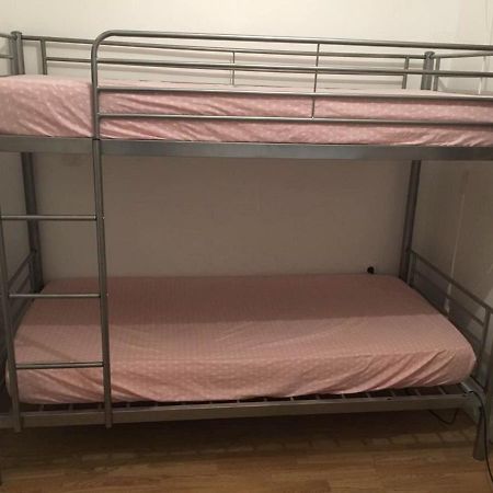 Lori Hostel Bobigny Buitenkant foto